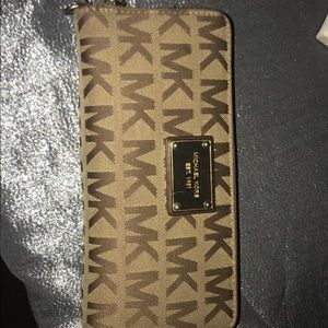 Michael Kors wallet